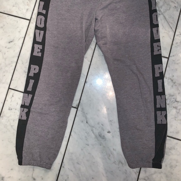 PINK Victoria's Secret Pants - Gray sweatpants PINK Victoria's Secret Pants - Gray sweatpants
